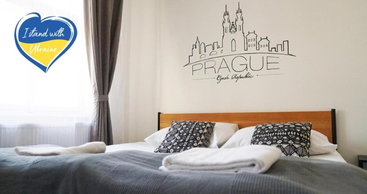 Thai Sun Hostel Prague Exterior photo